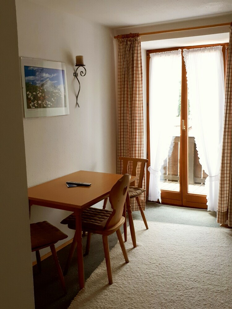Hostal Gasthof Zum Rassen