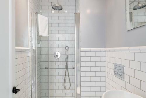 Apartamento Trust Inn -gordon Beach Deluxe Sea View