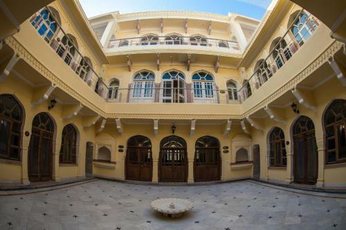 Hotel Mundota Fort & Palace