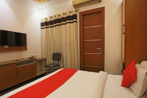 Hotel Oyo 15183 Jjk Home Stay