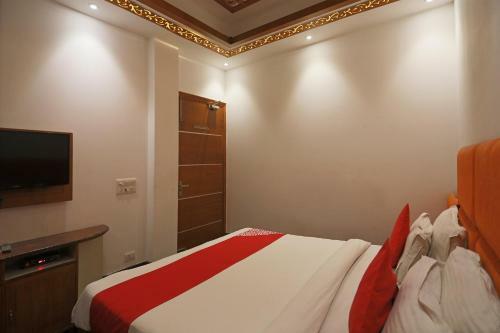 Hotel Oyo 15183 Jjk Home Stay