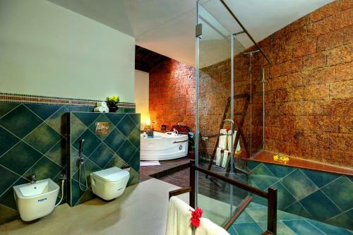 Hotel Hoysala Village Resort