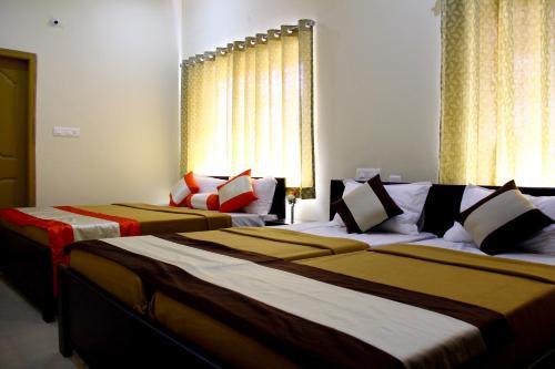 Comforts Hostel