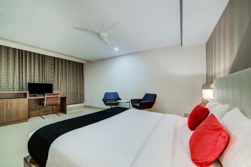 Capital O 23502 Hotel Millennium Grand