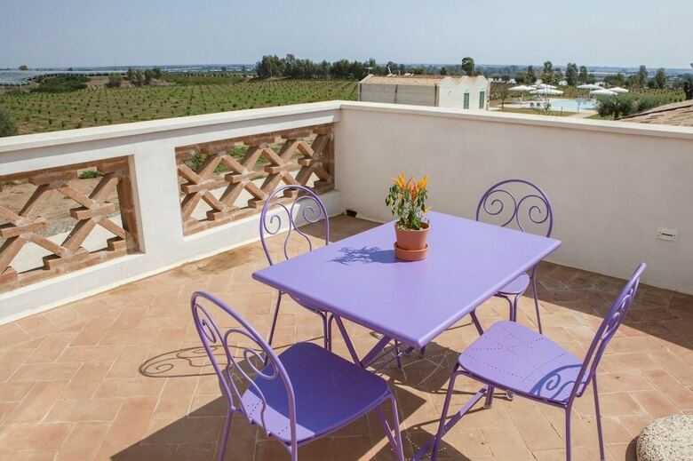 Agroturismo Agrumare Farm Holiday