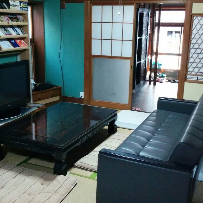 Hostal Guesthouse Angoso