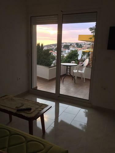 Idealhouse Apartments