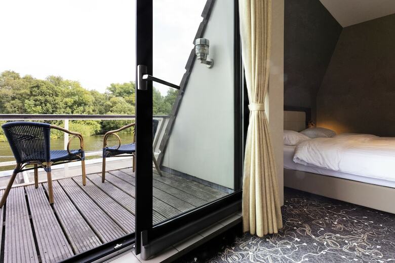 The Lake Hotel Amsterdam Airport