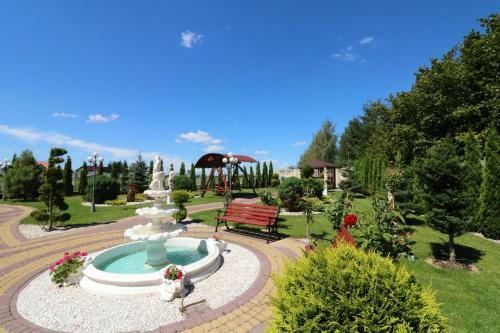 Hostal Pokoje Go?cinne Anna Airport Modlin