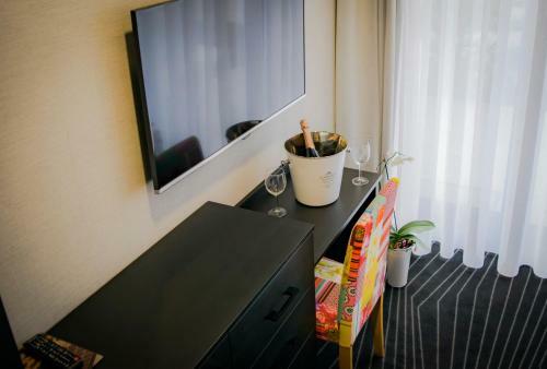 Hostal Axel Boutique