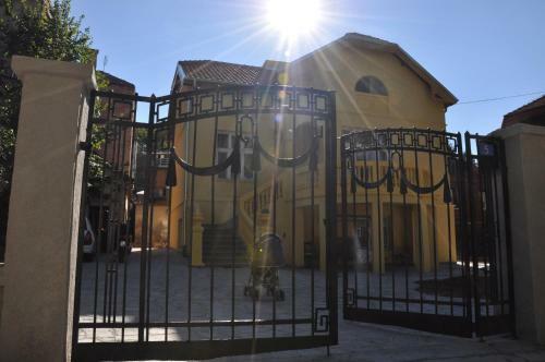 Hostal Guesthouse Vila Olivera