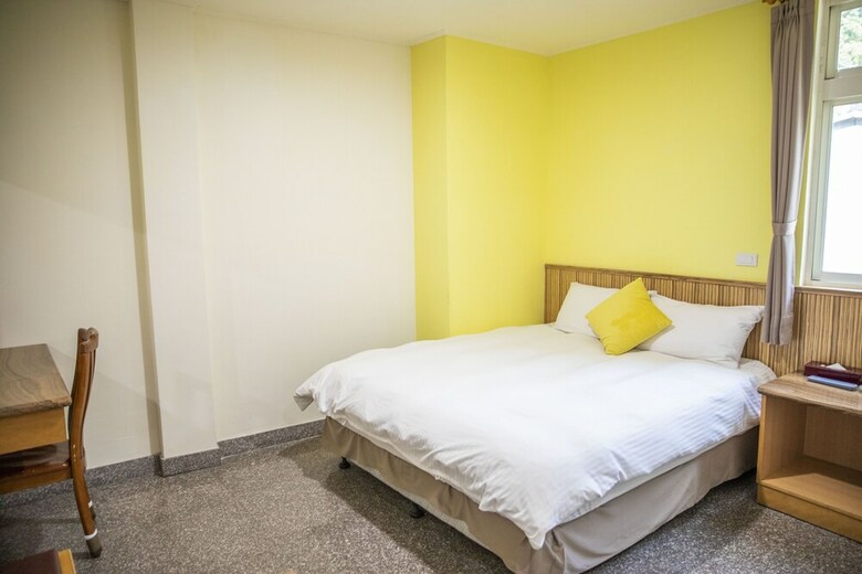 Bed & Breakfast Holiday Hotel