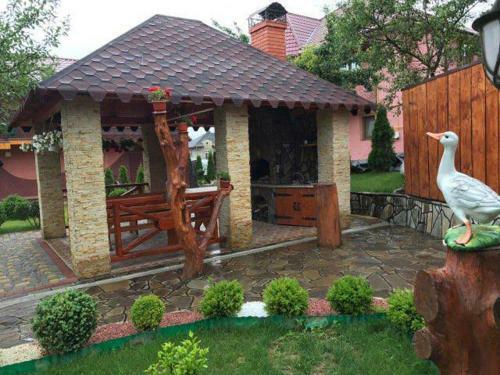 Albergue Hotel- House Svalyava