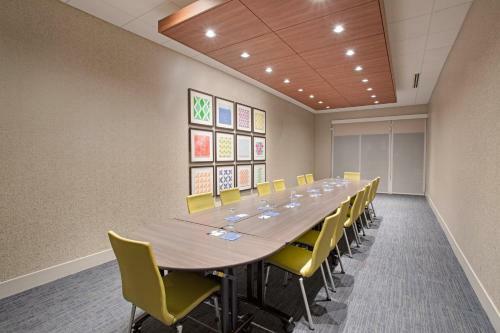 Hotel Holiday Inn Express & Suites - Sterling