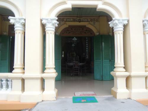Ba Duc Ancient House