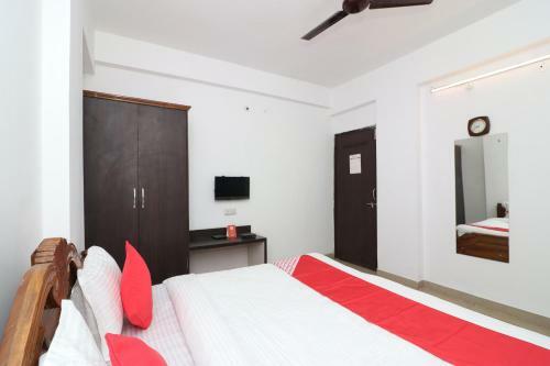 Hotel Oyo 19762 The Krishnayan
