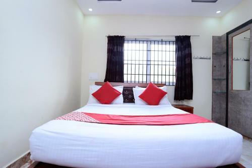 Hotel Sushmika Villas