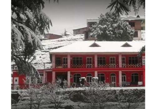 Hostal Valley View Rooms Near Khajjiar Lake