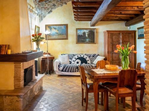 Borgo Carige Villa Sleeps 8 Pool Wifi