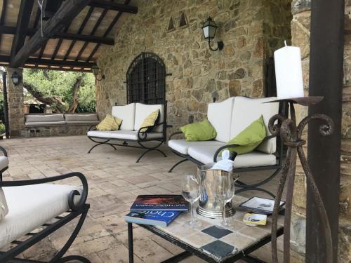 Borgo Carige Villa Sleeps 8 Pool Wifi
