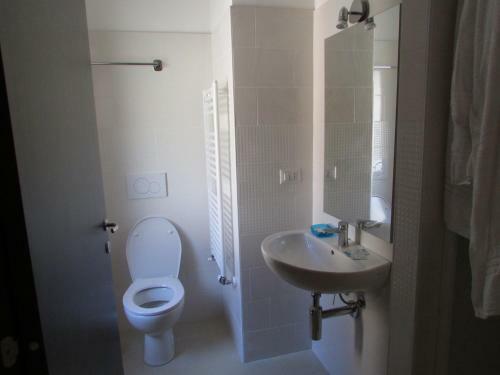 Hostal Affittacamere La Genzianella