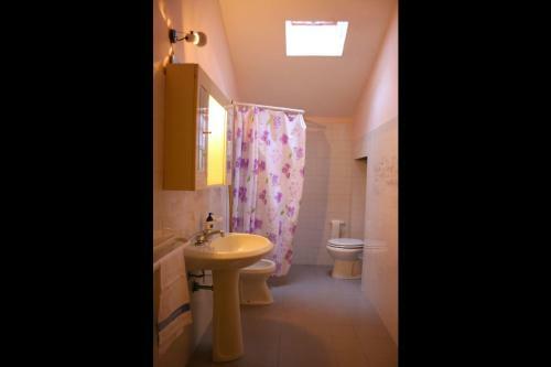 Santa Maria Alla Rassinata Villa Sleeps 15 Pool