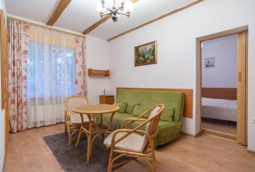 Hostal Hubertus Rewal