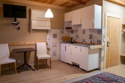 Hostal Domek G�rski Przy Bukowej Chacie