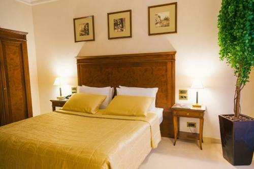 Hotel Royal Plaza