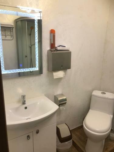 Hotel Seven
