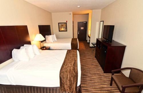 Hotel Cobblestone Inn & Suites - Clarion