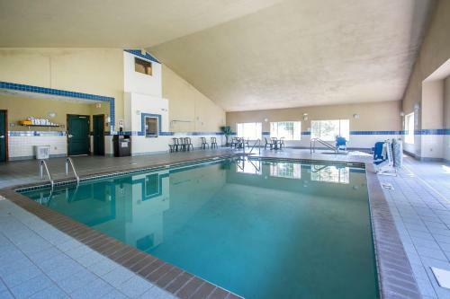 Hotel Quality Inn & Suites East Troy