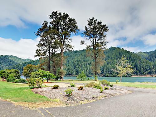Apartamento 43605 State Hwy 38 Condo Unit 22
