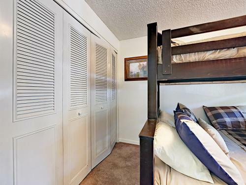 Apartamento 43605 State Hwy 38 Condo Unit 22