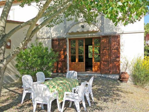 Locazione Turistica Casa Il Pioppo (Rip202)