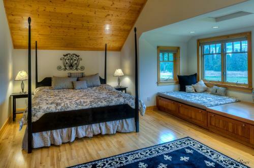 The Lodge At Trout Creek Bed And Breakfast