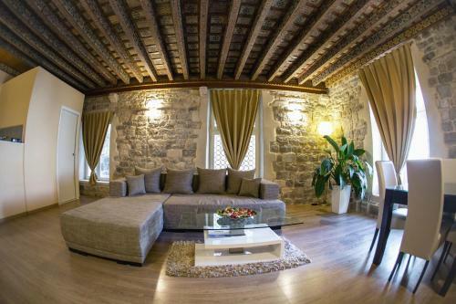 Apartamentos Grisogono Palace Heritage Residence