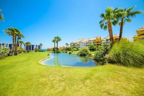 Punta Prima Apartment Sleeps 4 Pool Air Con Wifi