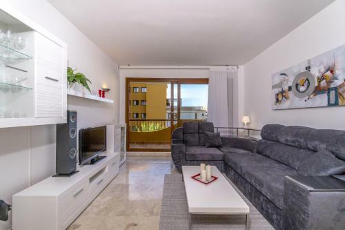 Punta Prima Apartment Sleeps 4 Pool Wifi
