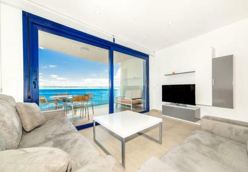 Punta Prima Apartment Sleeps 6 Pool Wifi