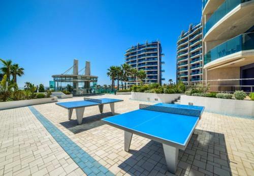 Punta Prima Apartment Sleeps 4 Pool Air Con Wifi