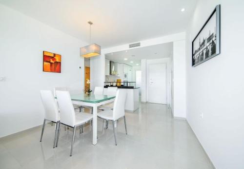 Punta Prima Apartment Sleeps 4 Pool Air Con Wifi