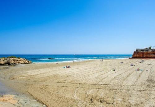Punta Prima Apartment Sleeps 4 Pool Air Con Wifi