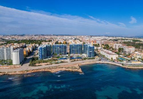 Punta Prima Apartment Sleeps 4 Pool Air Con Wifi
