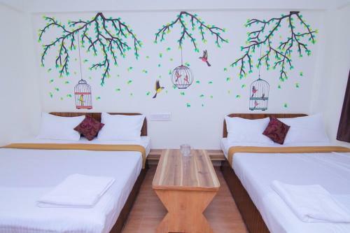 Rvr Hotels