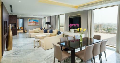 Hotel Grand Millennium Muscat