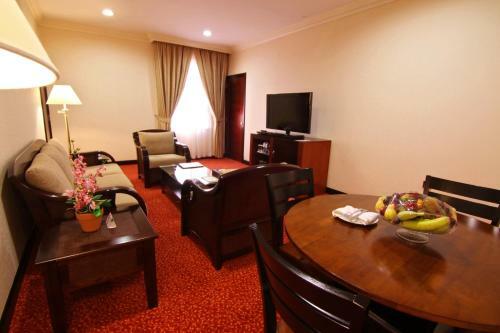 Majan Continental Hotel