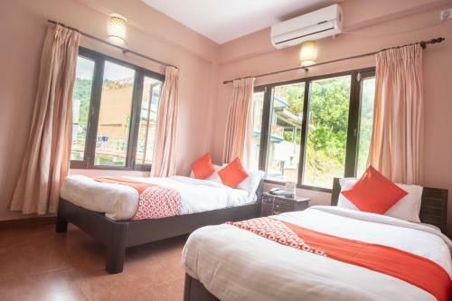 Hotel Oyo 11455 August Lake Resort