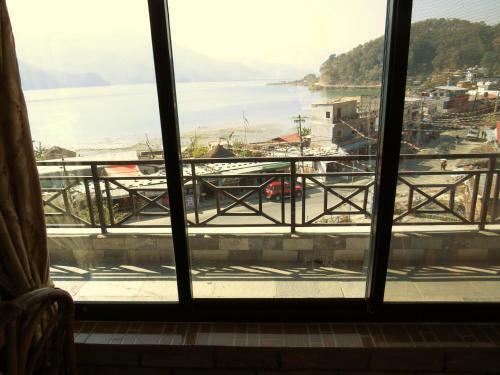 Hostal Lake Vision Guesthouse