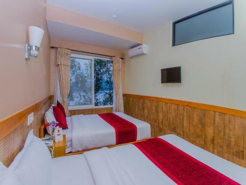 Grand Shivalaya Hotel And Restro